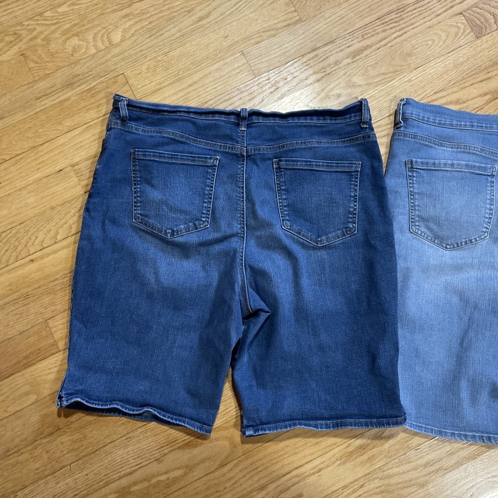 2 pair Gloria Vanderbilt Amanda Bermuda Denim Jean Shorts size 18 - Picture 11 of 14